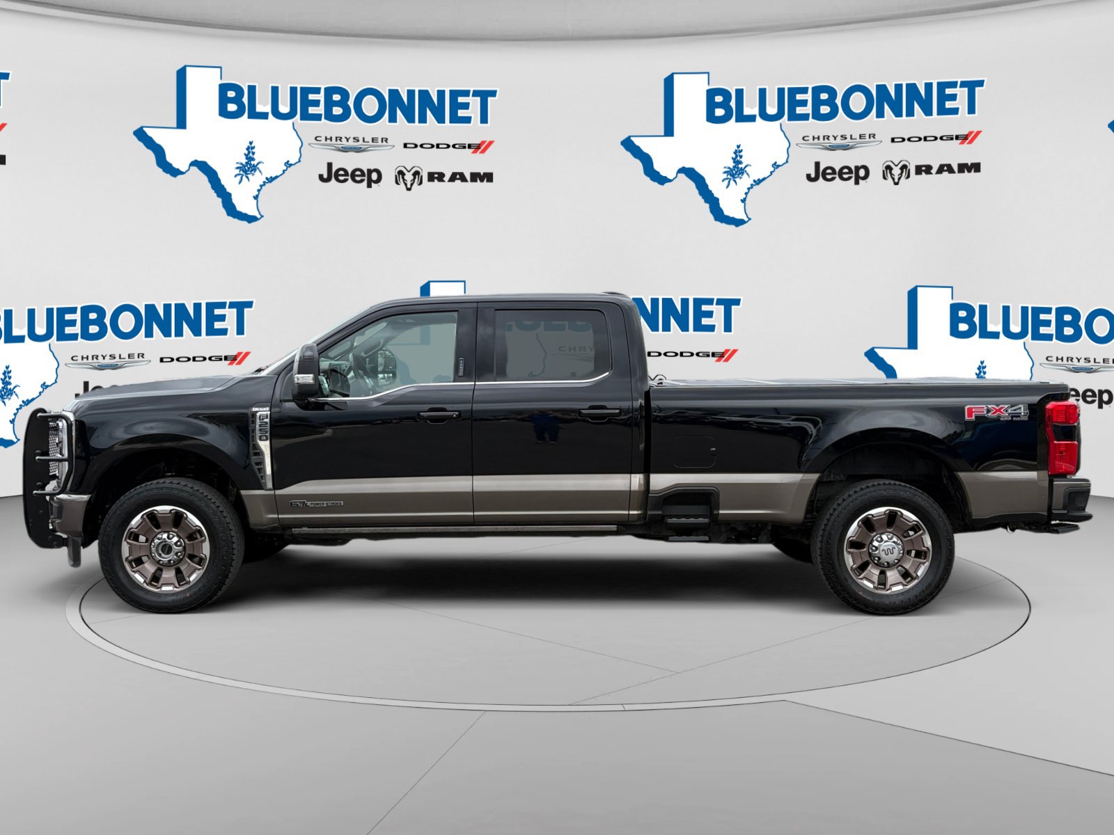 Used 2023 Ford F250 King Ranch AWD/4WD image 8