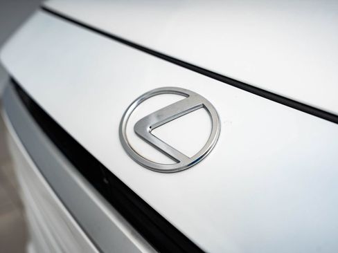 Certified 2024 Lexus TX 350 FWD w/ Captains Chair Package image 3