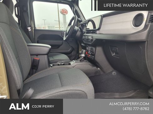 New 2026 Jeep Gladiator Willys image 16