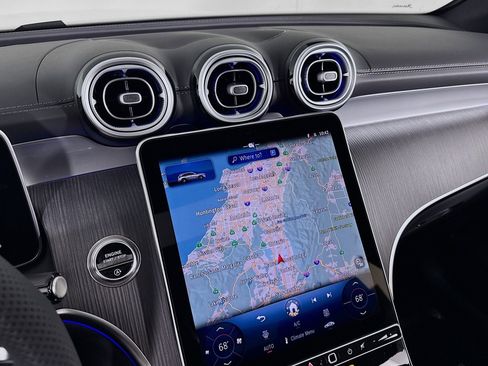 New 2026 Mercedes-Benz GLC 300 image 19