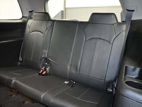 Used 2017 GMC Acadia Limited SLT FWD image 24