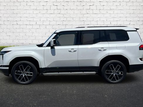 New 2026 Lexus GX 550 AWD/4WD image 7