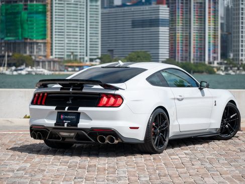 Used 2022 Ford Mustang Shelby GT500 w/ Technology Package image 4
