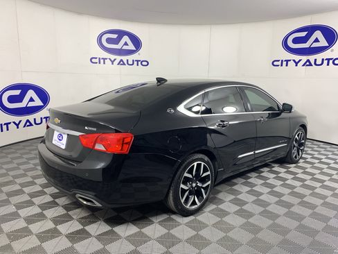 Used 2019 Chevrolet Impala Premier w/ Premier Confidence Package FWD image 3