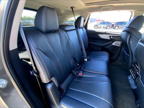 Used 2025 Acura MDX SH-AWD w/ Technology Package image 17