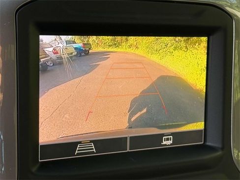 Certified 2022 Chevrolet Silverado 1500 Custom image 14