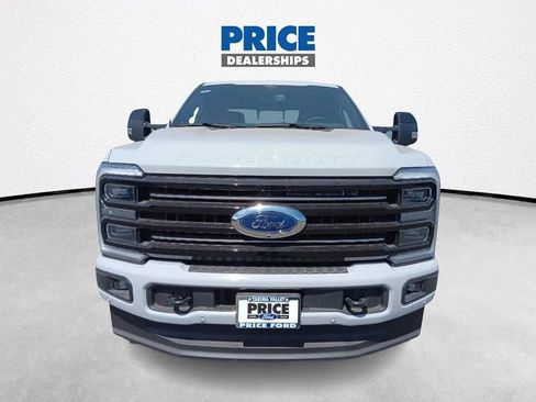 New 2025 Ford F250 Platinum image 8