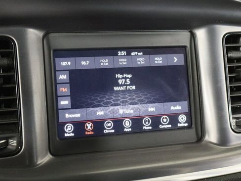 Used 2020 Dodge Charger SXT w/ Blacktop Package image 29