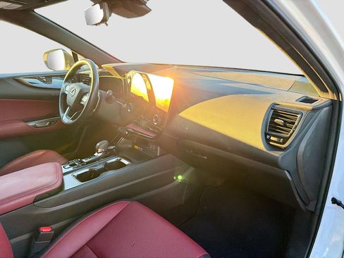 Used 2023 Lexus NX 350h 350h Premium image 15