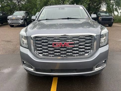 Used 2020 GMC Yukon Denali w/ Denali Ultimate Package AWD/4WD image 2