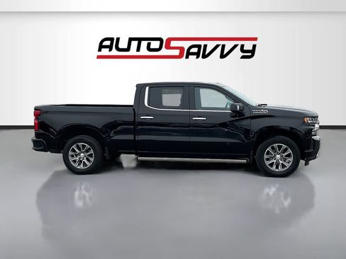 Used 2021 Chevrolet Silverado 1500 High Country w/ Technology Package image 8