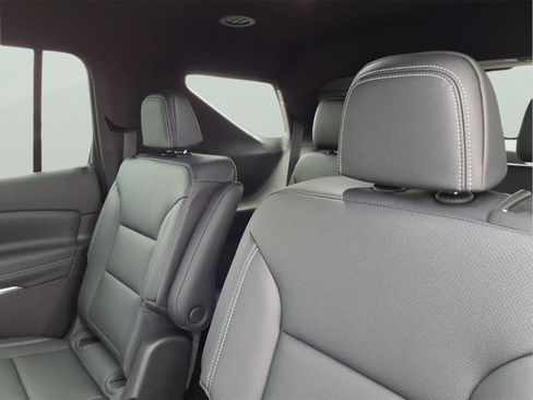 New 2026 Chevrolet Traverse LT w/ Midnight/Sport Edition image 12