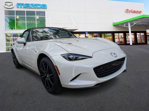 New 2026 MAZDA MX-5 Miata Grand Touring image 1