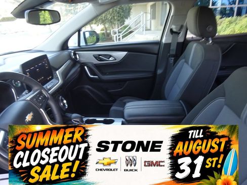 Certified 2023 Chevrolet Blazer LT w/ Convenience Package FWD image 12