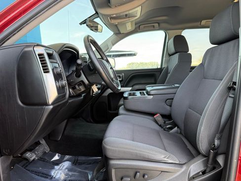 Used 2018 Chevrolet Silverado 1500 LT w/ All Star Edition AWD/4WD image 24