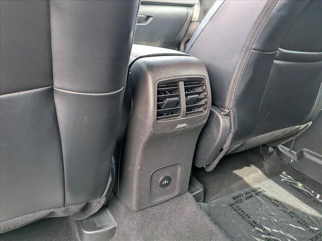 Used 2024 Ford Escape ST-Line AWD/4WD image 25