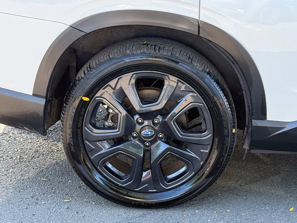 Used 2023 Subaru Ascent Onyx Edition Limited AWD/4WD image 6