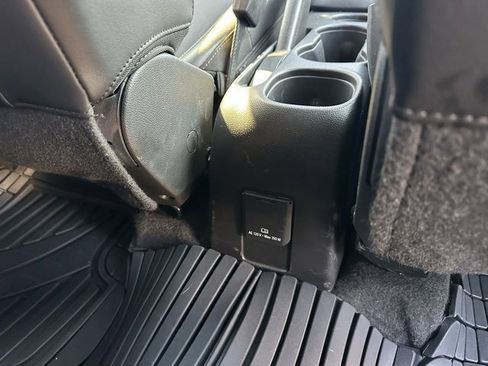 Certified 2022 Chevrolet Trax LT w/ LT Convenience Package image 19