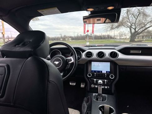 Used 2022 Ford Mustang Premium image 30