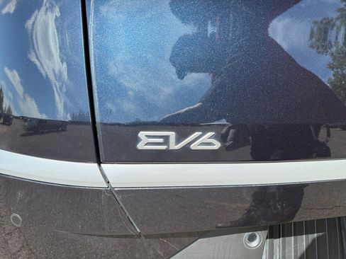 Used 2024 Kia EV6 Light AWD/4WD image 23