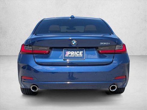 Certified 2024 BMW 330i Sedan w/ Convenience Package RWD image 6