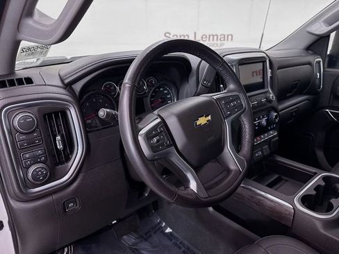 Used 2022 Chevrolet Silverado 2500 LTZ w/ LTZ Plus Package image 12