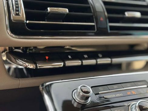 Used 2024 Lincoln Navigator L Reserve image 36