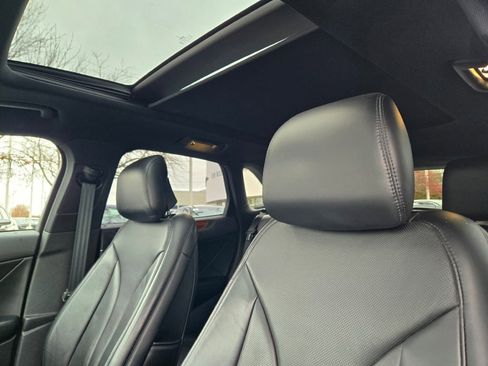 Used 2018 Lincoln MKC Reserve w/ Lincoln MKC Climate Package image 24