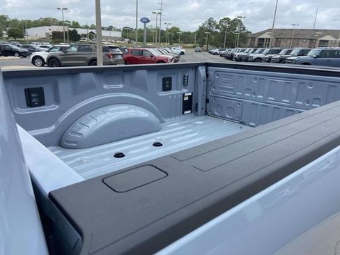 New 2026 Ford F250 4x4 Crew Cab Super Duty image 8