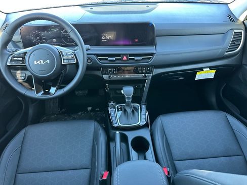 New 2026 Kia Seltos EX image 16