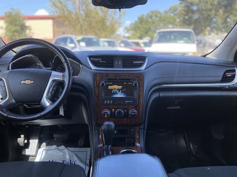 Used 2013 Chevrolet Traverse LT w/ All-Star Edition FWD image 11