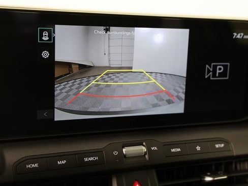 New 2025 Kia K4 LXS image 17