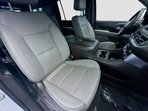 Used 2022 GMC Yukon XL SLT image 15