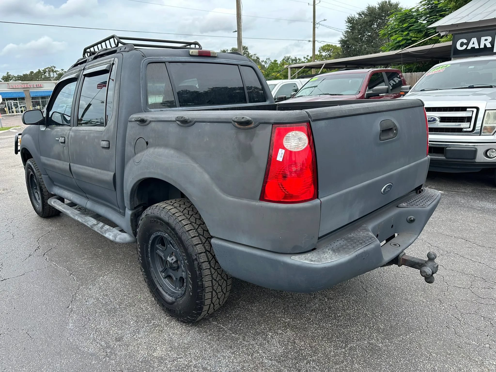Used 2005 Ford Explorer Sport Trac XLS RWD image 7