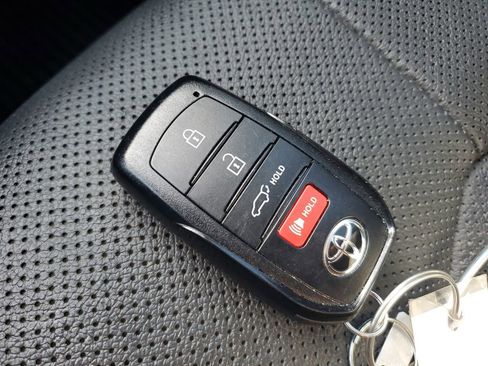 Used 2024 Toyota Grand Highlander AWD Hybrid image 24