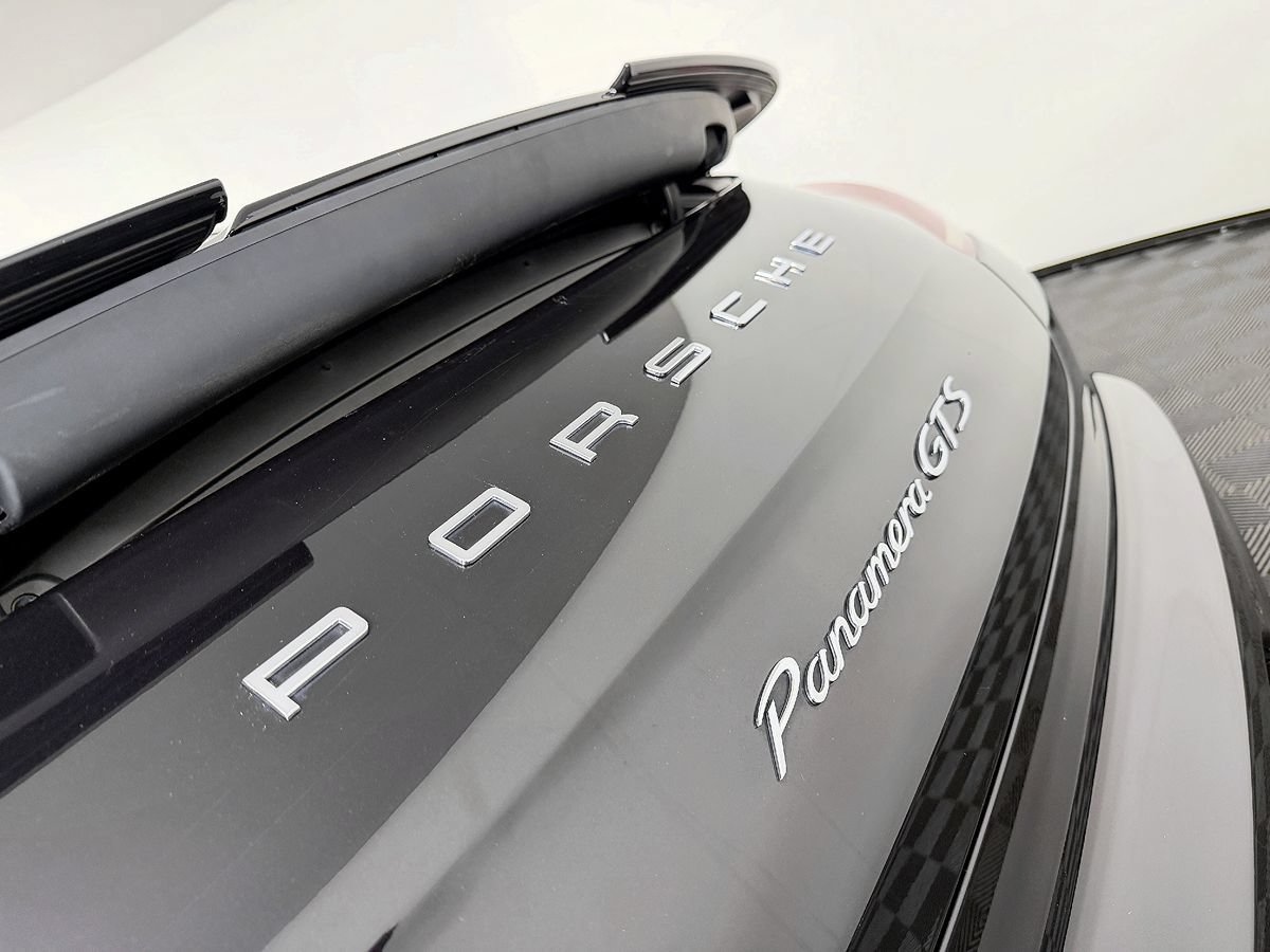 Used 2016 Porsche Panamera GTS AWD/4WD image 12
