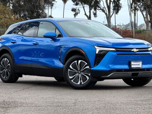 New 2025 Chevrolet Blazer EV LT FWD image 2