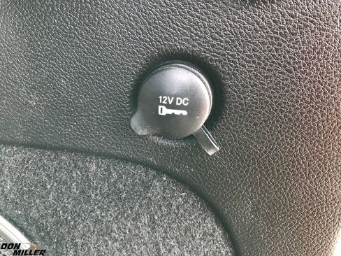 Certified 2021 Jeep Grand Cherokee Laredo X image 32