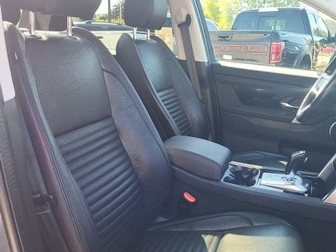 Used 2021 Land Rover Discovery Sport S image 17