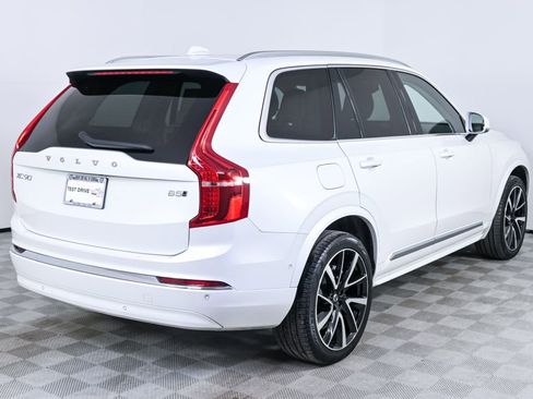 Certified 2023 Volvo XC90 B5 Plus image 29