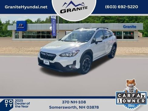 Used 2023 Subaru Crosstrek 2.0i Premium image 1