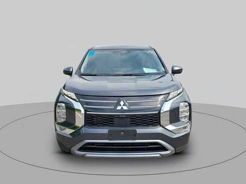Used 2025 Mitsubishi Outlander SE AWD/4WD image 8