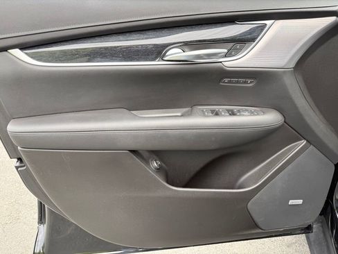 Used 2021 Cadillac XT5 Premium Luxury w/ LPO, Floor Liner Package AWD/4WD image 25