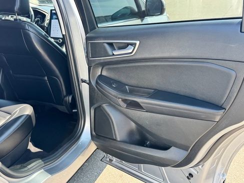Used 2022 Ford Edge SEL w/ Convenience Package AWD/4WD image 33