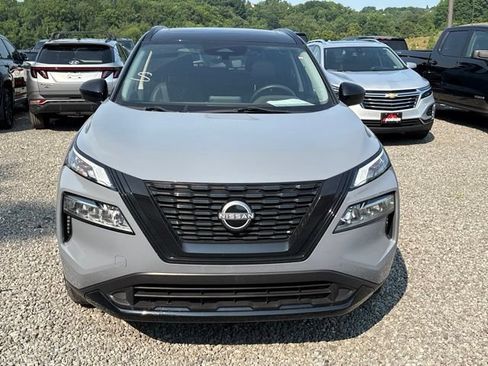 Certified 2023 Nissan Rogue SV w/ SV Premium B Package AWD/4WD image 8