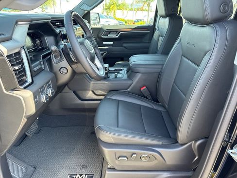 Used 2025 GMC Sierra 1500 Denali image 22