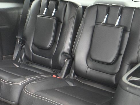 Used 2018 Ford Explorer Limited w/ Equipment Group 301A image 24