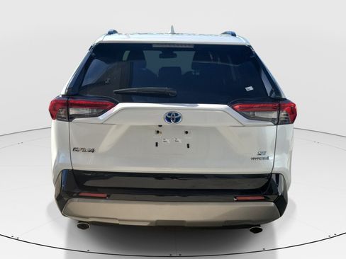 Certified 2024 Toyota RAV4 SE AWD/4WD image 6