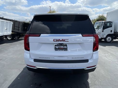 New 2026 GMC Yukon XL Elevation w/ Elevation Premium Package image 6
