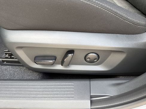 New 2026 Nissan Rogue SV FWD image 21